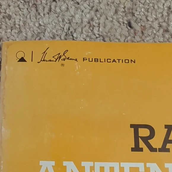 CB Radio Antennas By David E Hicks Vintage Educational Book - Picture 3 of 8